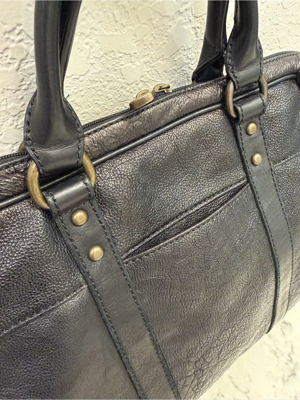 Fossil MBG9011 Black Cowhide Leather Briefcase Laptop Work Bag Shoulder Strap